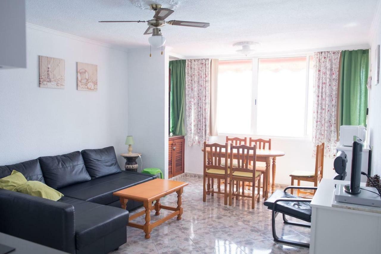 Europa 1 Dormitorio Puerto de Santiago  Esterno foto